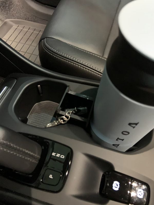 （已結團）XC40 防傾杯架擋板：圖片 2